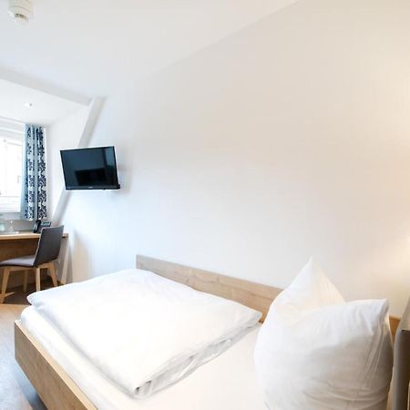 Hotelgasthof Bayerischer Hof Sulzbach-Rosenberg Dış mekan fotoğraf