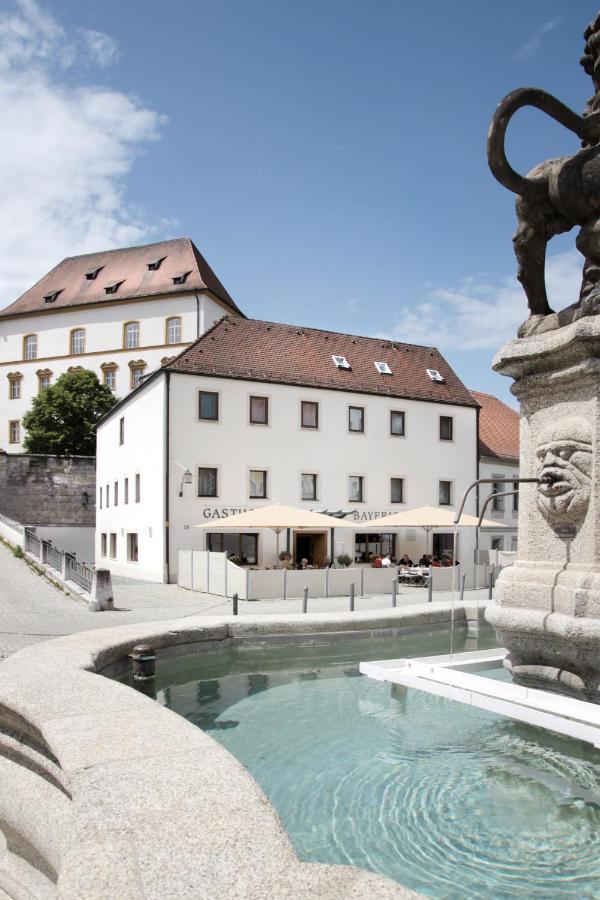 Hotelgasthof Bayerischer Hof Sulzbach-Rosenberg Dış mekan fotoğraf