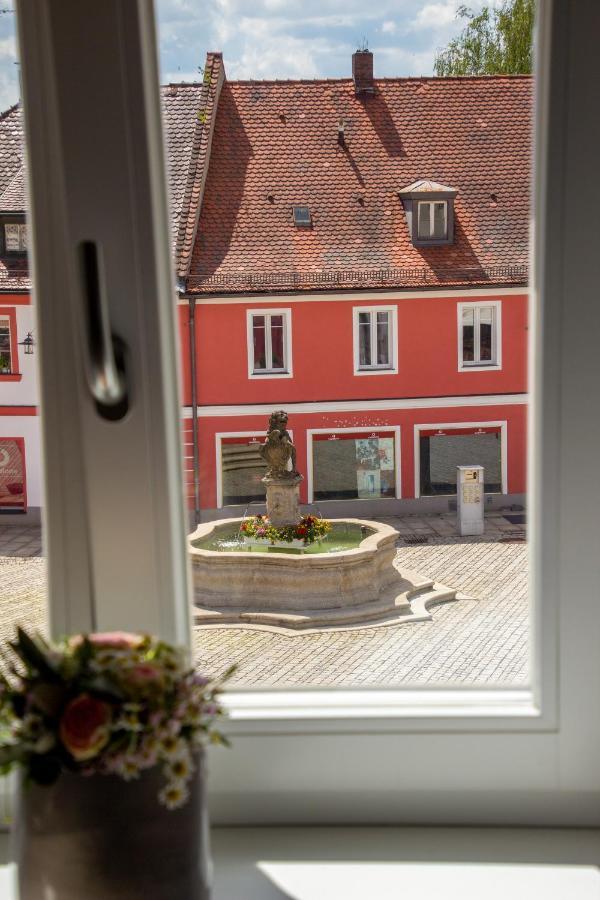Hotelgasthof Bayerischer Hof Sulzbach-Rosenberg Dış mekan fotoğraf