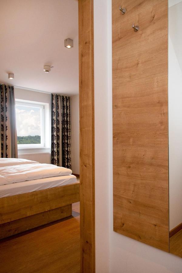 Hotelgasthof Bayerischer Hof Sulzbach-Rosenberg Dış mekan fotoğraf
