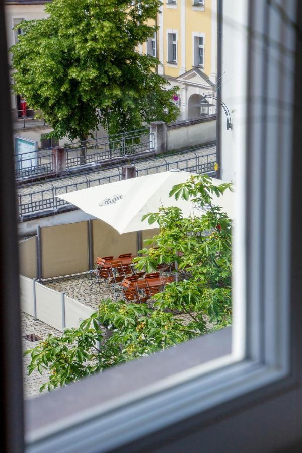Hotelgasthof Bayerischer Hof Sulzbach-Rosenberg Dış mekan fotoğraf