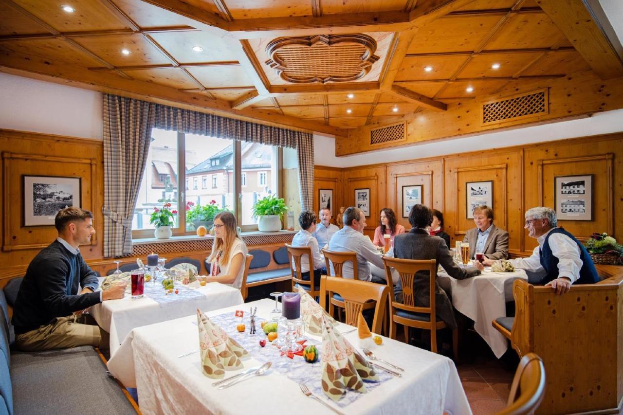 Hotelgasthof Bayerischer Hof Sulzbach-Rosenberg Dış mekan fotoğraf